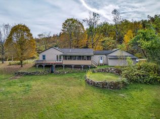 1243 Summit Rd, Mount Holly, VT 05758