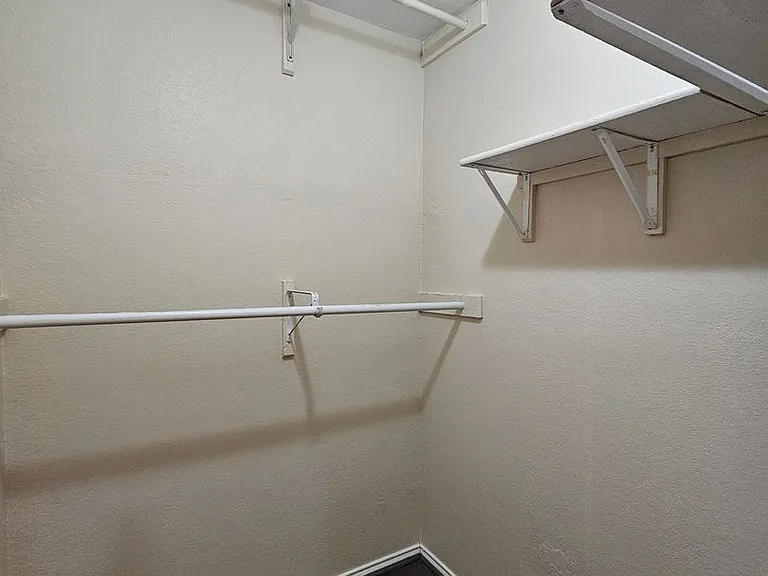 4803 Hamilton Wolfe Rd #312 — Photo 10