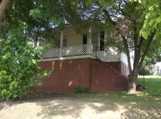 44 Circle St, Ware Shoals, SC 29692