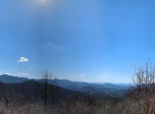 448 Lories Mountain Dr, Hayesville, NC 28904