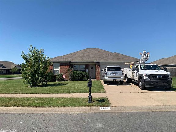 3rd image of 12601 Faulkner Crossing Dr