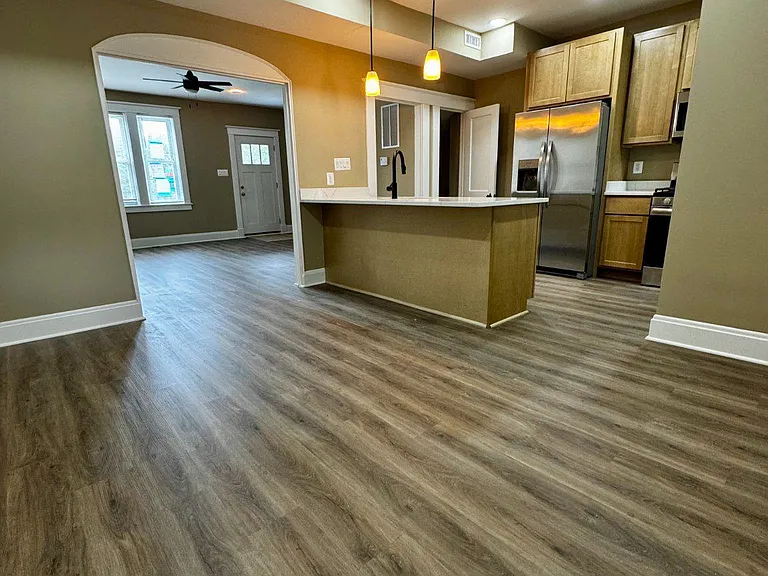 2613 Chesterfield Ave — Photo 6