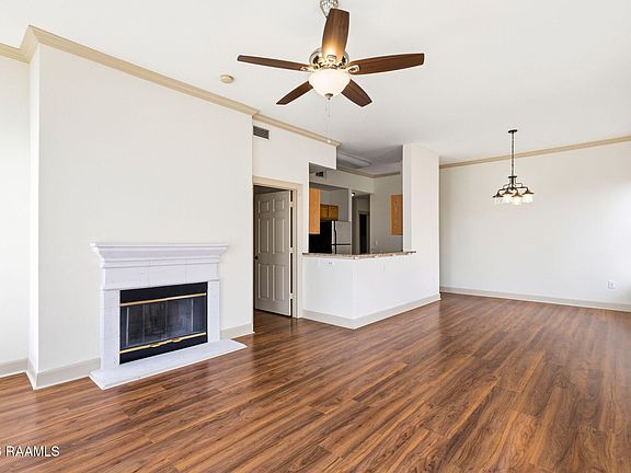 3rd image of 201 Settlers Trace Blvd APT 4416
