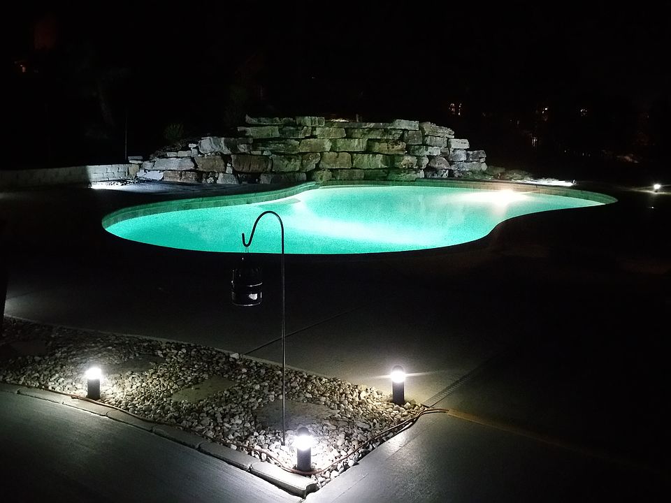 2nd image of 2514 Bear Creek Dr