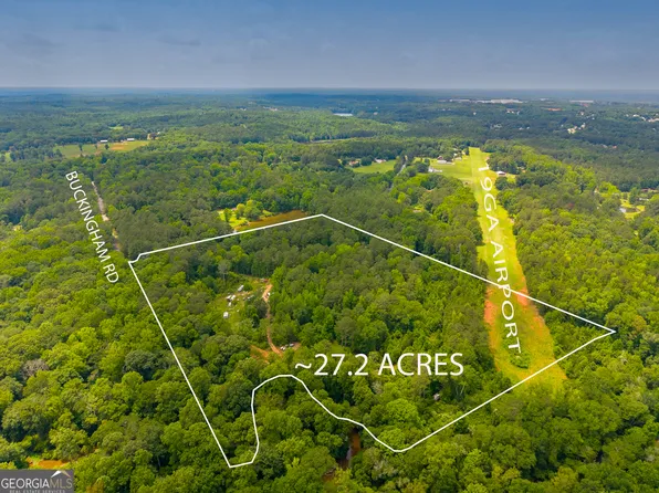 160 Buckingham Dr, Fayetteville, GA 30215