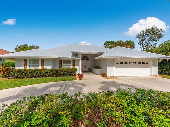 3rd image of 9232 SE Mystic Cove Ter