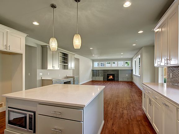 Model Home -  Finishes Vary