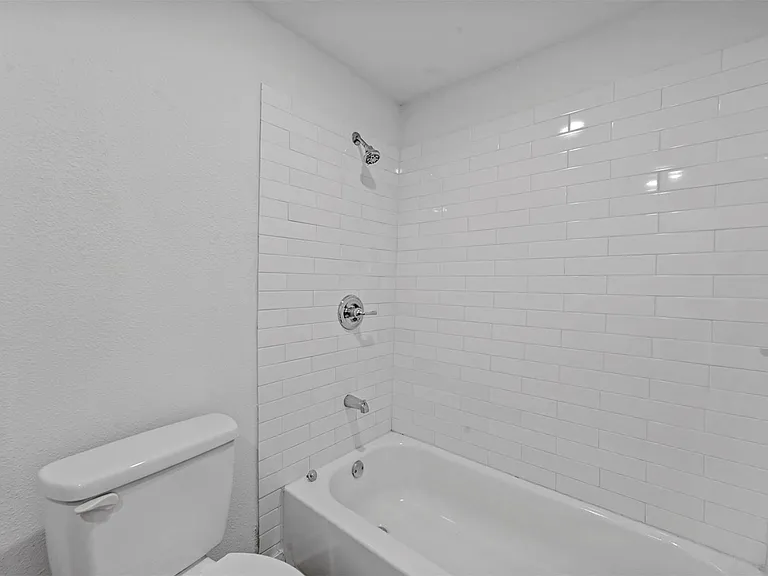 105 Short St — Photo 20