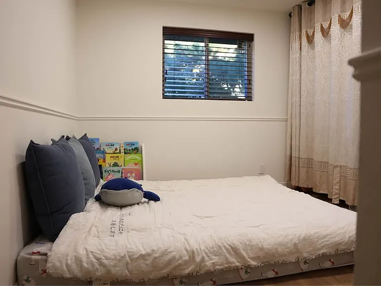 4073 Foothill Dr — Photo 6