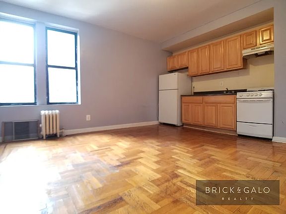 4th image of 10 Midwood St APT 5I