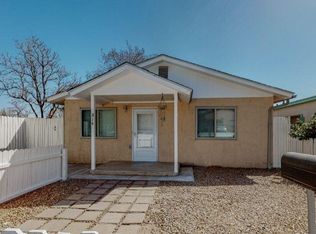 814 Eroy Ave SW, Albuquerque, NM 87102