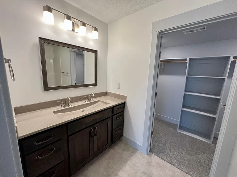 4650 Pierce Dr — Photo 15