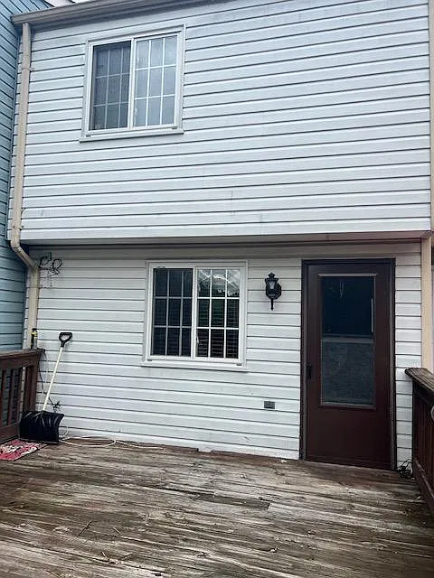 6010 Rowanberry Dr — Photo 3