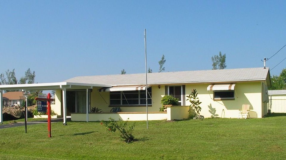 1st image of 3825 Wisteria Pl