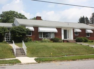615 E Sample St, Ebensburg, PA 15931