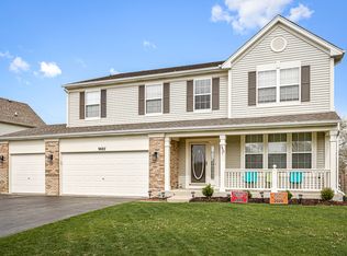 9882 Bennington Dr, Huntley, IL 60142