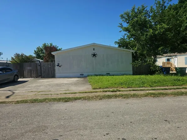 5434 Elkhunter Trl, San Antonio, TX 78222