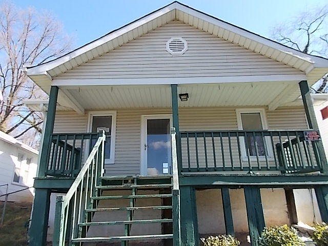 1st image of 1338 Buena Vista Blvd SE