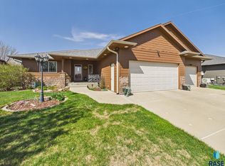 7604 W Lobelia St, Sioux Falls, SD 57106
