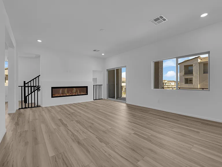 Arbor Ridge St — Photo 2