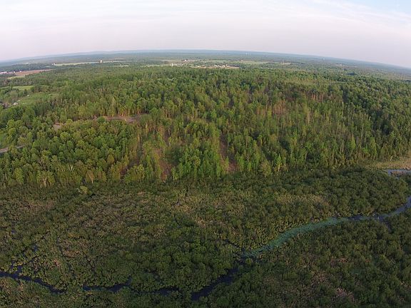 4th image of 290 Moran Road