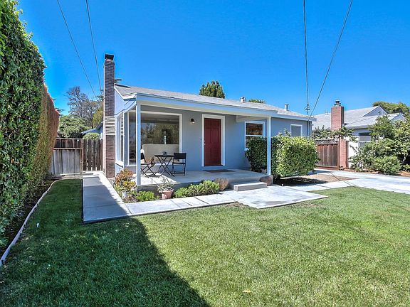 5th image of 1113 Erin Way