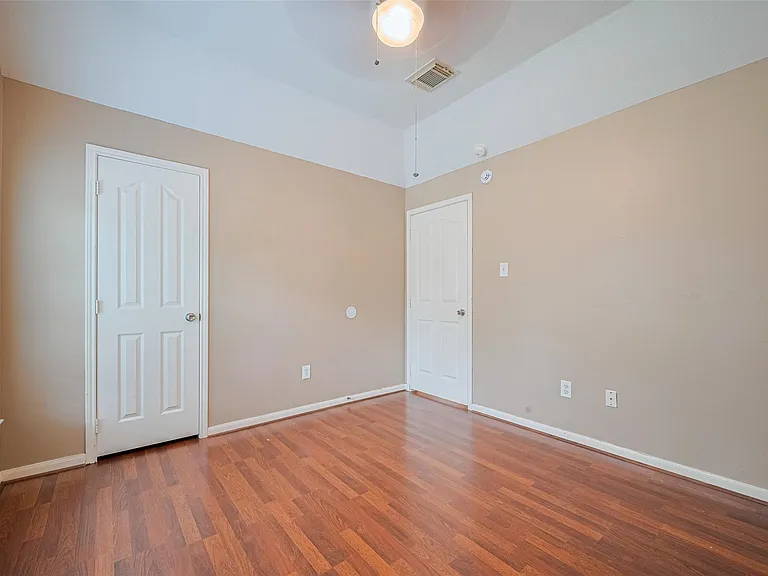 3911 Fall Branch Dr — Photo 29