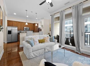 230 Tryon St #1110, Charlotte, NC 28202