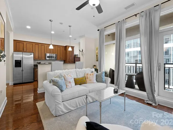 230 Tryon St #1110, Charlotte, NC 28202