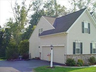 3rd image of 105 Swedesford Ln