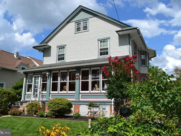 101 McCormick Ave, Ridley Park, PA 19078