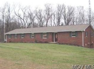 2491 Christy Rd, Marietta, OH 45750