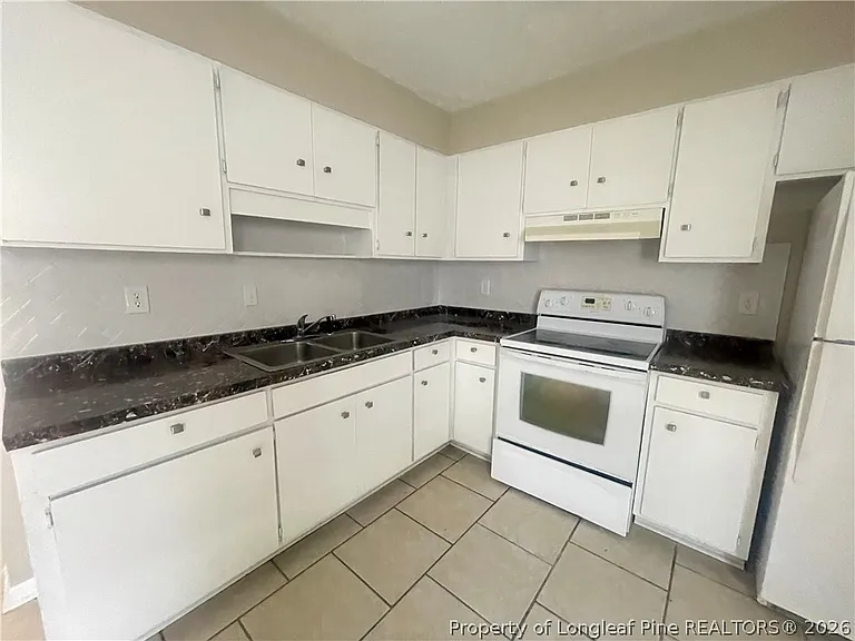 4959C Galveston St — Photo 8