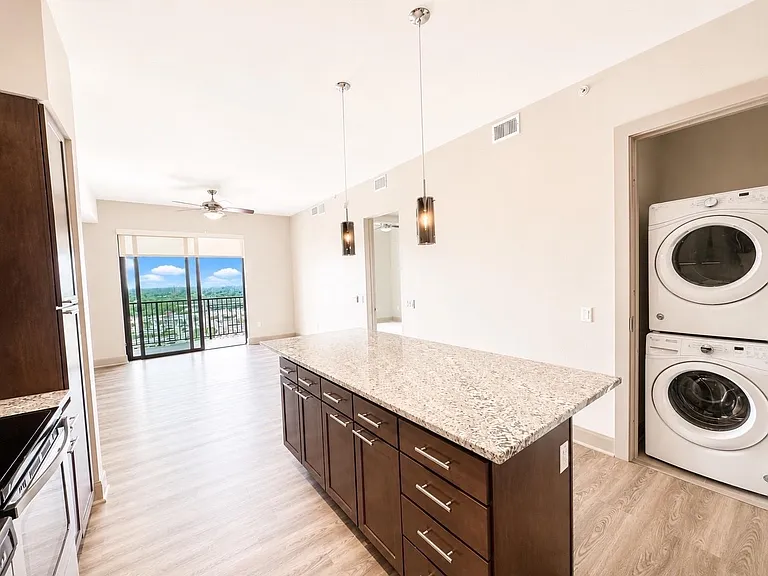 9787 Katy Fwy #1611 — Photo 1