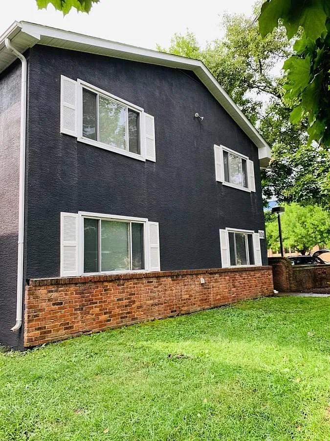 1 bed, 672 sqft, $1,245 — Photo 1