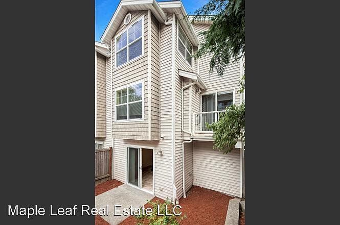 1st image of 14340 Lenora Pl N #A