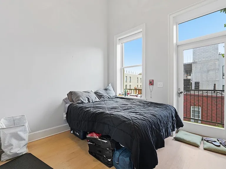500 Jefferson St #5 — Photo 7