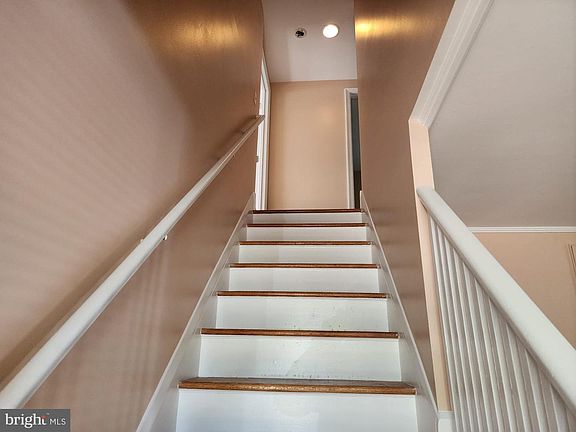 3rd image of 13 Alder Rd