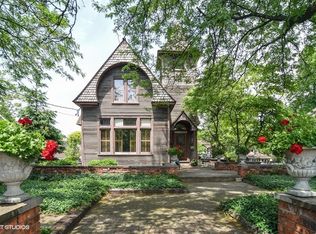 507 W Roosevelt Rd, Wheaton, IL 60187