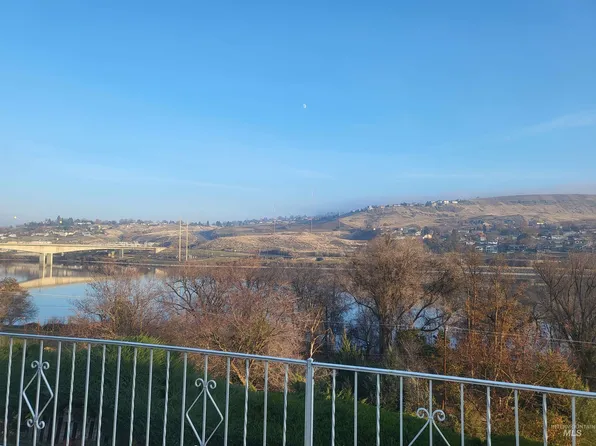 1903 Parkview Ct, Clarkston, WA 99403