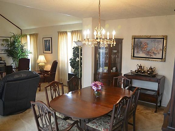 5th image of 6515 Mona Vista Dr