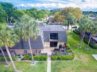 4402 44th Way, West Palm Beach, FL 33407