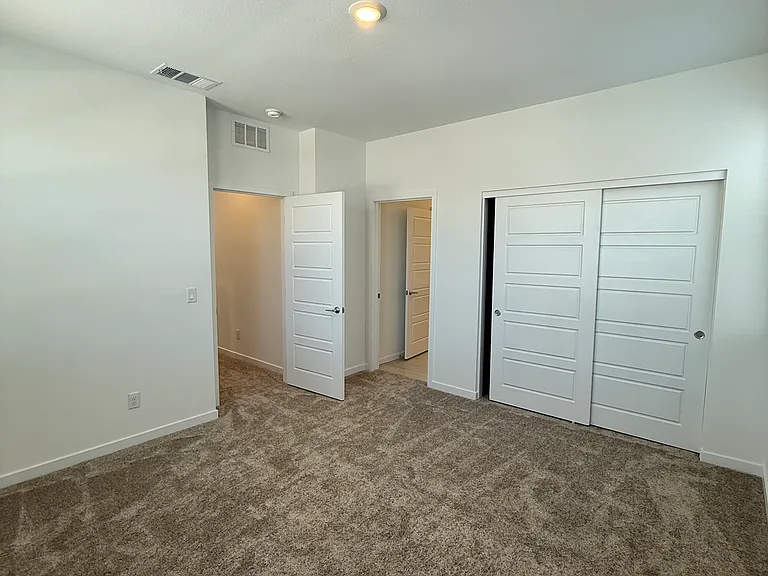 4185 Paragon Crest Ct — Photo 28