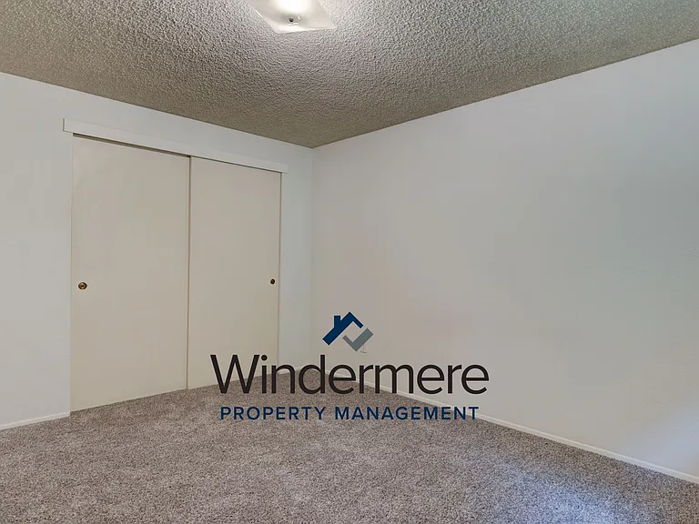 1510: 4146 Kimberly Way — Photo 8