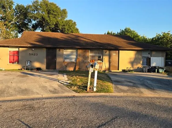 5923 13th Street Ct E, Bradenton, FL 34203