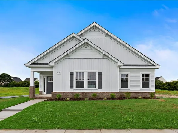 1001 Hillpoint Blvd, Suffolk, VA 23434