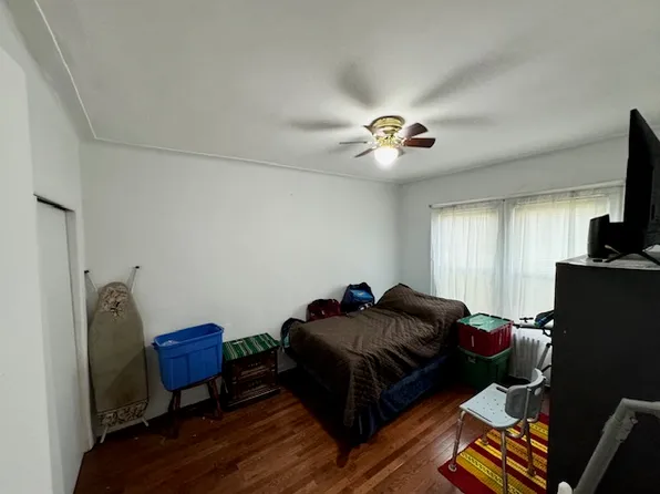 409 92nd Street image 14 of 22