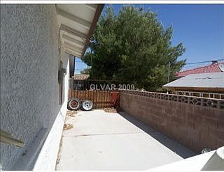 2nd image of 4664 E Imperial Ave