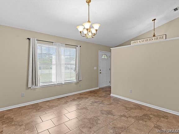 3rd image of 105 Periwinkle Ct