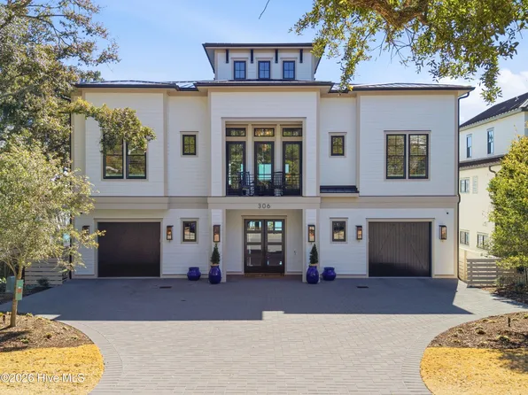 306 E Bay Street, Southport, NC 28461